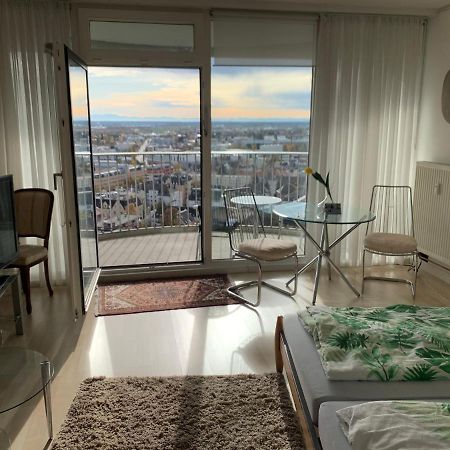 Appartment Im Hotelturm Augsburg Eksteriør bilde