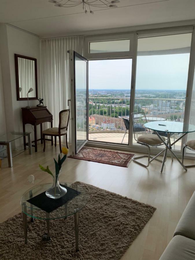 Appartment Im Hotelturm Augsburg Eksteriør bilde